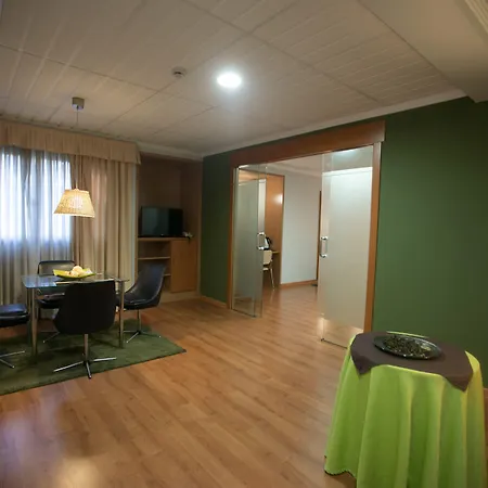 Hotel Reconquista-2